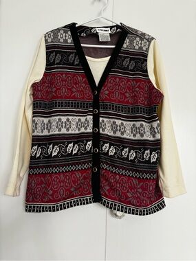 3 for $15😍 Alfred Dunner Vintage Red, Black Patterned Button-Front Sweater Vest